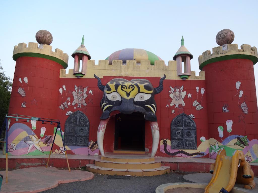 Chokhi Dhani Indore Exterior foto